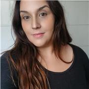 Profesora de Lenguaje para niños de primer ciclo, metodología dinámica y centrada en el aprendizaje significativo del estudiante